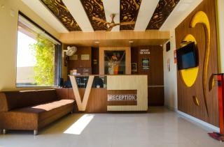 Hotel Shree Vallabh - 6