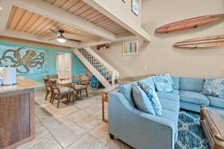 Kahana Village 9 · KHV 9 2BR Oceanfront Condo w Panoramic Maui - 9