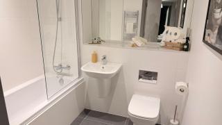 New Luxury 2 Bed Open Plan Apartment! City Centre - 4