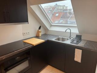The Downtown Experience - 2 BR, Bright, Spacious & Central - 1