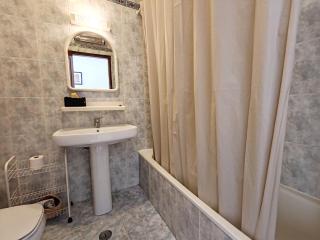 8 1 Figueirinhas - Casas & Papéis - 2