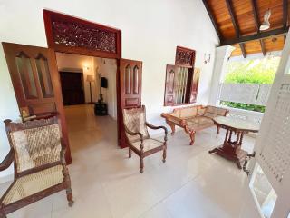 ilamparuma Hotel - 1