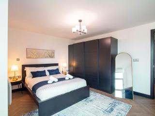 Luxury 2-Bedroom City Centre Apartment in the Heart of Leeds - 0