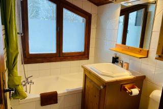 In the Heart of Chamonix duplex view Mont-Blanc - 3