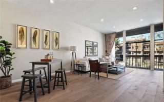 Waterfront Three-Bedroom Condo with Great Views - 0