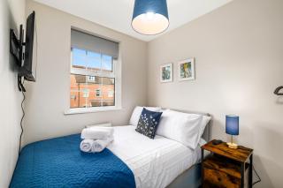 The Quays - Modern 3 Bed, 2 Bath - Parking - 2