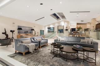 Dhu North BnB Modern with Great Views - 7