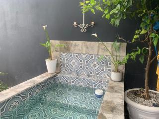 Strand Stay Cottage - 3