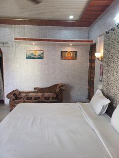 Baba paying guest house - 9