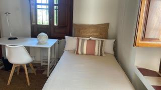 Las golondrinas casa boutique con piscina y terrazas a 10 m del centro de Granada - La Zubia - 1