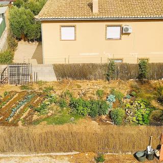 Las golondrinas casa boutique con piscina y terrazas a 10 m del centro de Granada - 8