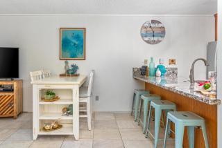 Kona Reef F22 condo - 1