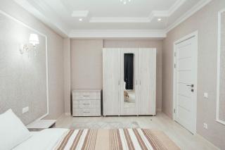 Spacious City Park Apartment - 2