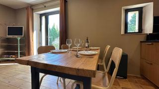 Joli gîte milieu des vignes au calme climatisé - 2