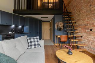 Homewell Premium Lofts - free parking - 4