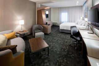 Courtyard by Marriott Houston North/Shenandoah - 4