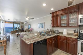 Kona Bali Kai #305 condo - 8