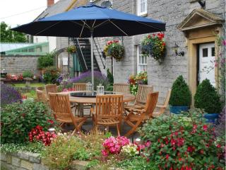 Double-Gate B&B - 0