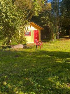 Träumen unter Bäumen - Omas lütte Obstbutze am See - 4