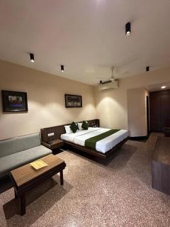 Hotel Mount Regency by SAH - 3