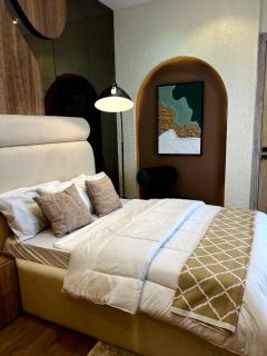 Pelebet Luxury 2-Bedroom Waterfront Apartment, Ikate Lekki - 8