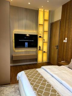 Pelebet Luxury 2-Bedroom Waterfront Apartment, Ikate Lekki - 7