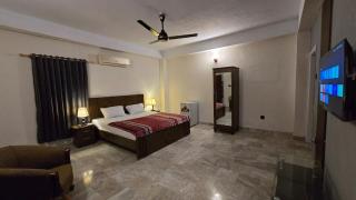StayOra Guest House - 2
