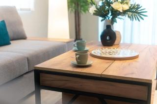 Spacious Modern 3BD Apartment - 2