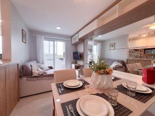 Apê com A/C, Garagem e Piscina em Canasvieiras - 4