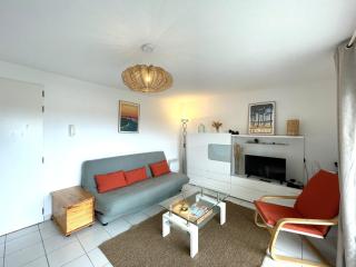 Appartement T3 cosy, 50m de l'océan, terrasse, parking privé - 4 pers. - FR-1-379-148 - 0