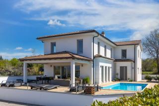 Villa Bel with pool - 0
