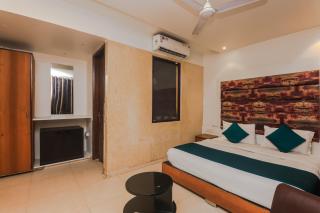 Hotel O Delhi-Near MCD parking Karol Bagh - 2