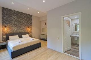 Tbilisi Cozy 1BR Apt in the Heart of City - Wehost - 1