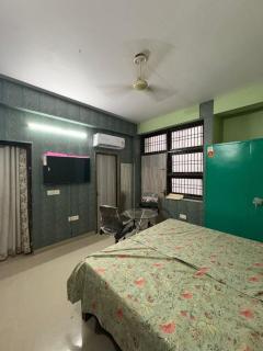 Awaraj Home Stay - 2