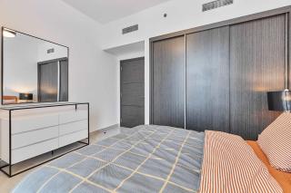 Chic 1-Bedroom Retreat in Heart of Business Bay - 2