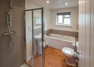 Eastcott Lodges - 1