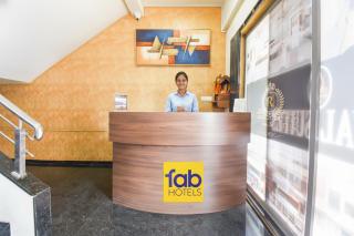 FabHotel Royal Suits - Nr Mahadji Shinde Chhatri - 8