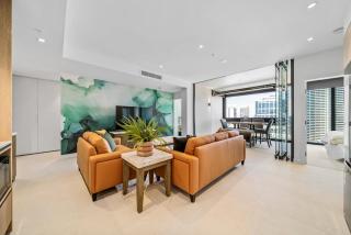 Luxury Perth CBD Apartment with Pool & Gym - 0