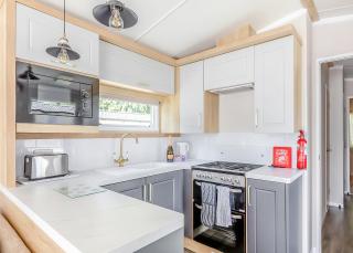 Andrewshayes Holiday Park - 2