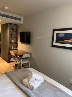 5-Star Hotel Studio - 1