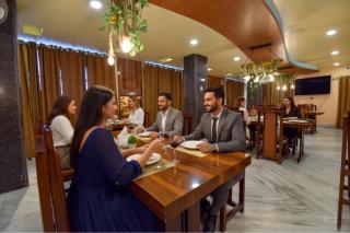 FabHotel Red Rose - Nr IIT Guwahati - 5