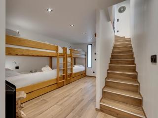 Chalet rénové pour 10 pers. avec sauna et cheminée aux Chartreux - FR-1-641-121 - 2