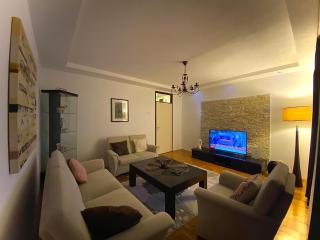 SunnyHill Apartments Pristina - 3