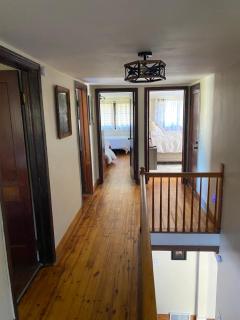 Spacious 4 bedroom Cottage close to Glendale Lake and State Park - 7