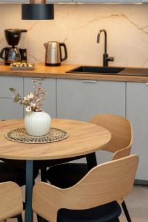 Stylish Apartment in a Modern Development Parking & Balcony by Noclegi Renters - 6