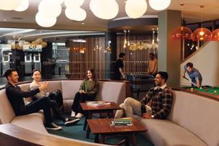 Student Only Stylish Ensuite at Drapery Place - London - 6