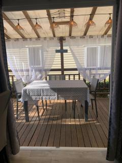 Au Petit Bonheur - Vias - 0