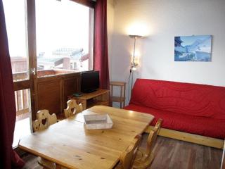 Duplex 6 pers près des pistes avec balcon, casier à skis, cuisine équipée - FR-1-351-126 - 0