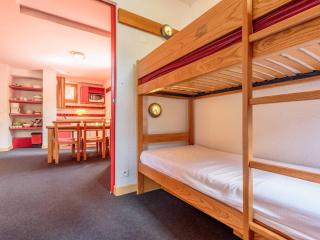 Appartement à Plagne 1800 avec balcon et parking - FR-1-351-256 - 2
