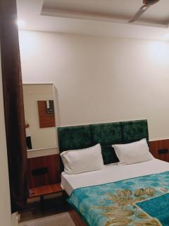 Hotel Riwaz inn - 2